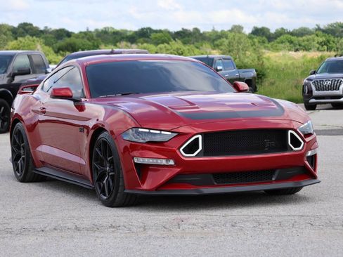 Used 2020 Ford Mustang GT Premium w/ GT Performance Package RWD image 4