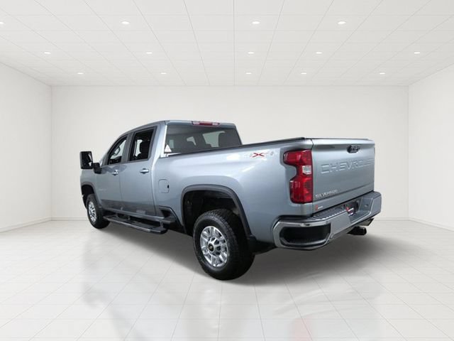 Used 2024 Chevrolet Silverado 2500 LT AWD/4WD image 4