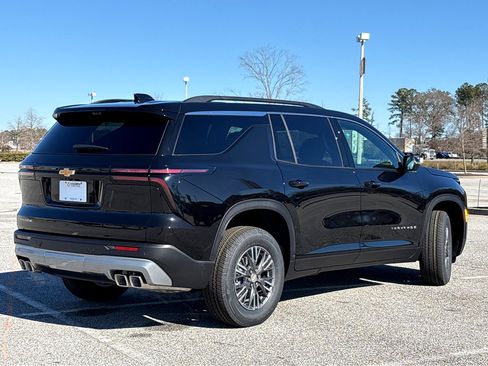 New 2026 Chevrolet Traverse LT w/ Driver Confidence Package image 22