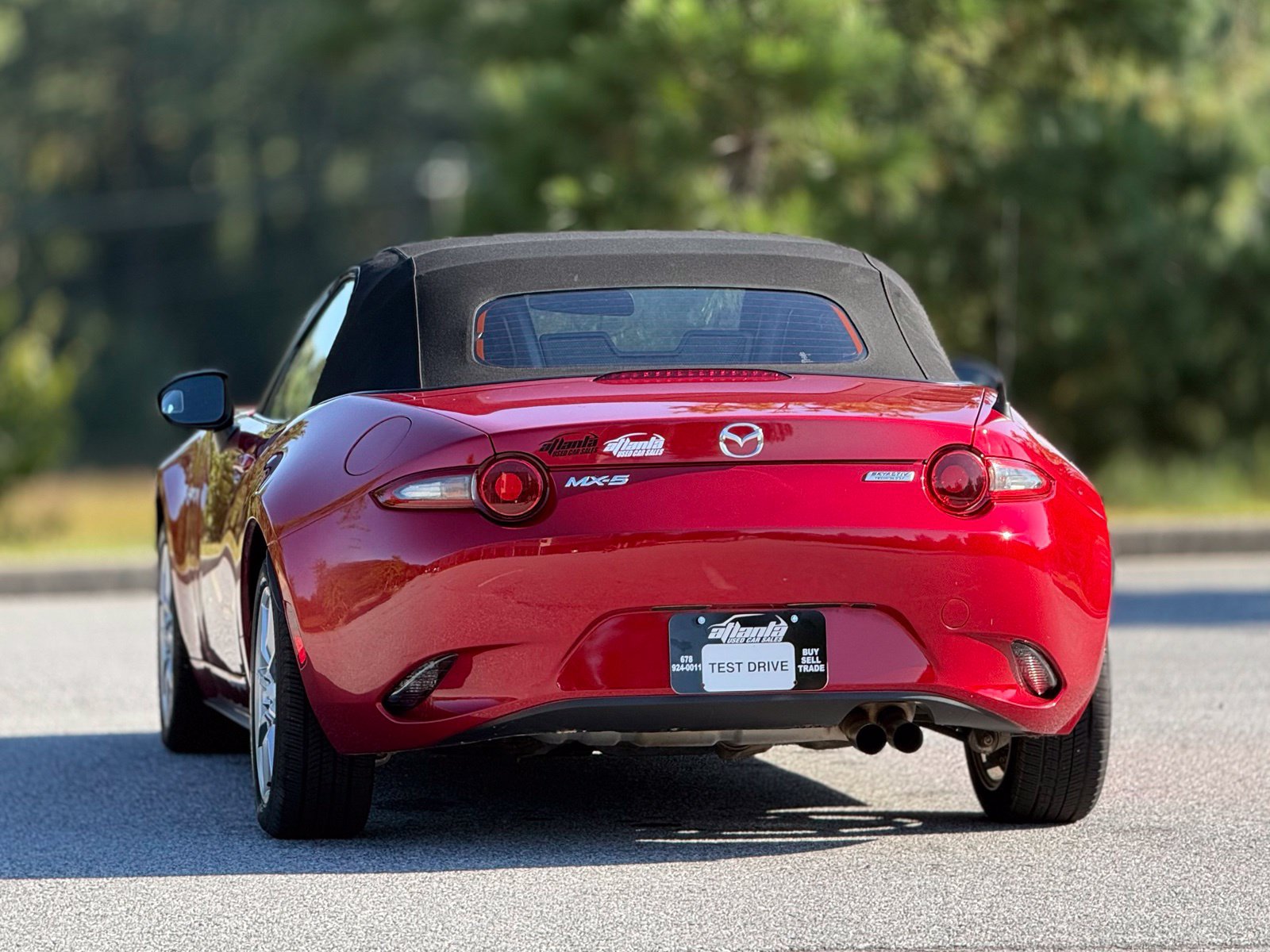 Used 2016 MAZDA MX-5 Miata Sport RWD image 5