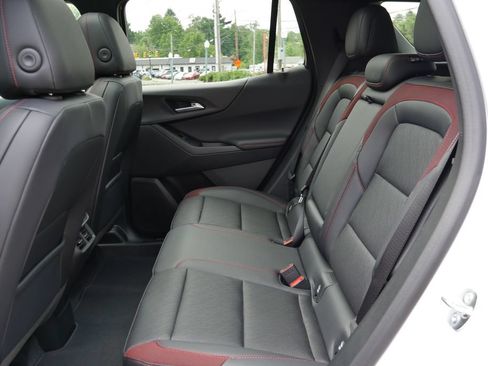 New 2027 Chevrolet Equinox RS w/ Safety and Technology Package AWD/4WD image 18
