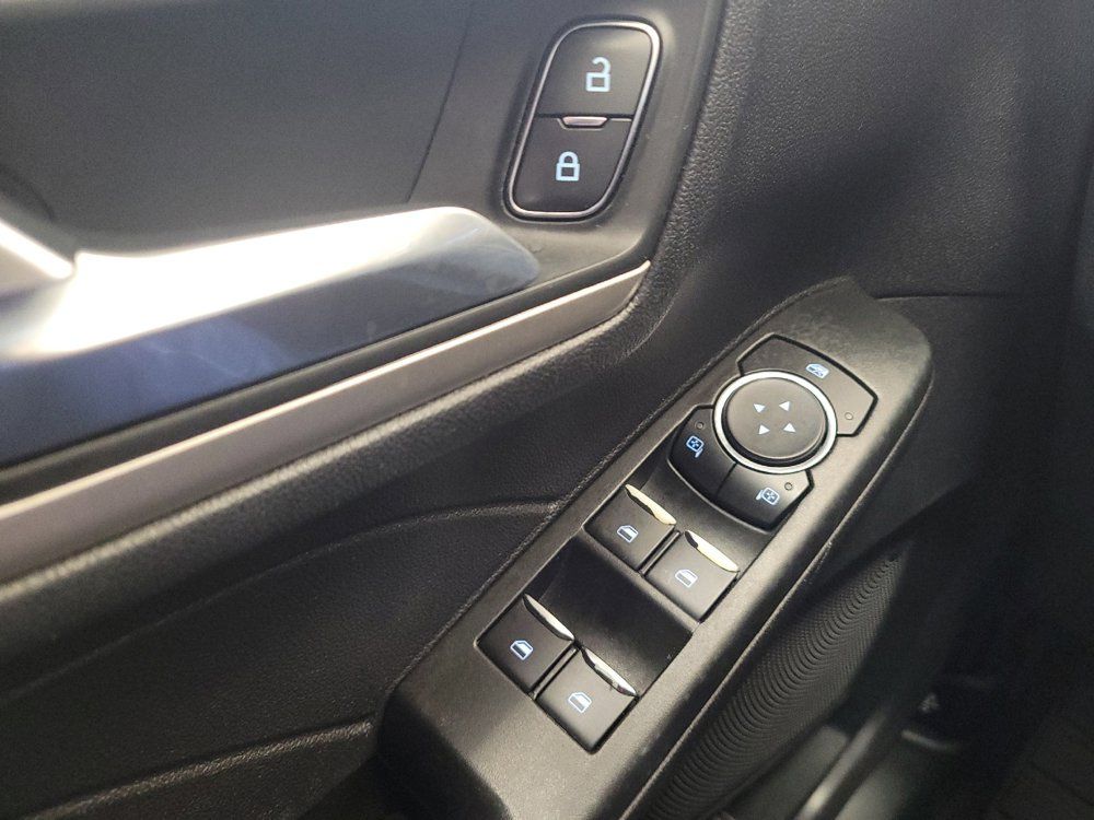 Used 2021 Ford Escape SE w/ SE Sport Appearance Package FWD image 27