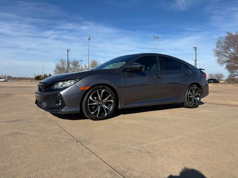 Used 2019 Honda Civic Si image 2