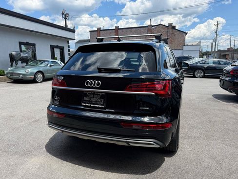 Used 2021 Audi Q5 2.0T Premium w/ Convenience Package AWD/4WD image 3