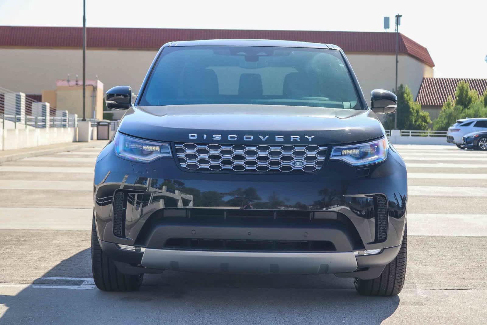 New 2026 Land Rover Discovery S AWD/4WD image 2