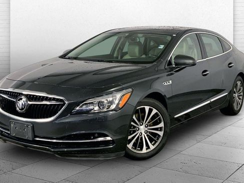 Used 2017 Buick LaCrosse Essence w/ Sun and Shade Package FWD image 12