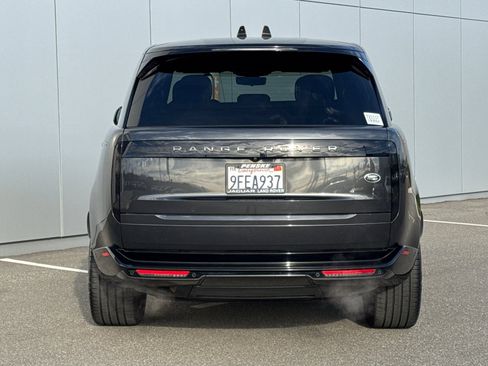 Certified 2023 Land Rover Range Rover SE image 4