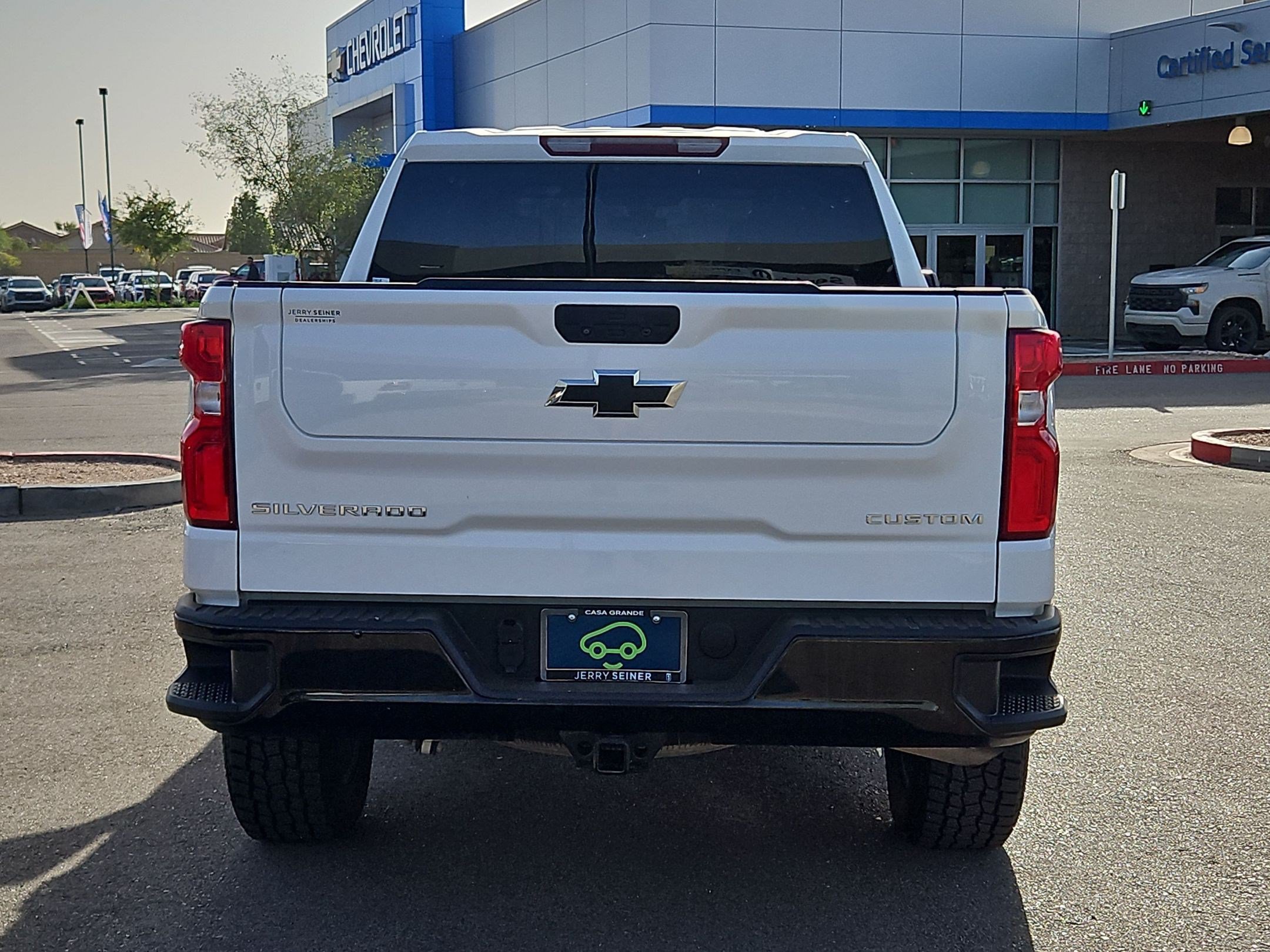 Used 2022 Chevrolet Silverado 1500 Limited Custom Trail Boss AWD/4WD image 4