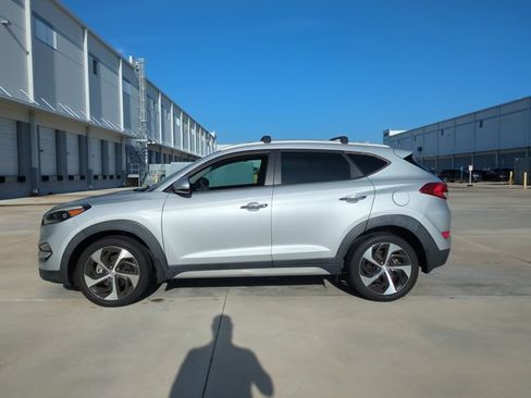 Used 2017 Hyundai Tucson Limited FWD image 8