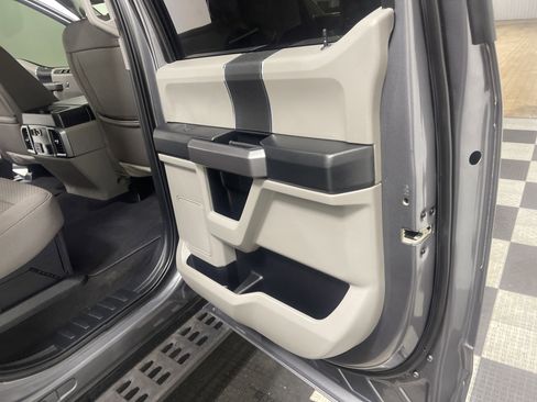 Used 2021 Ford F250 XLT w/ Tremor Off-Road Package image 19