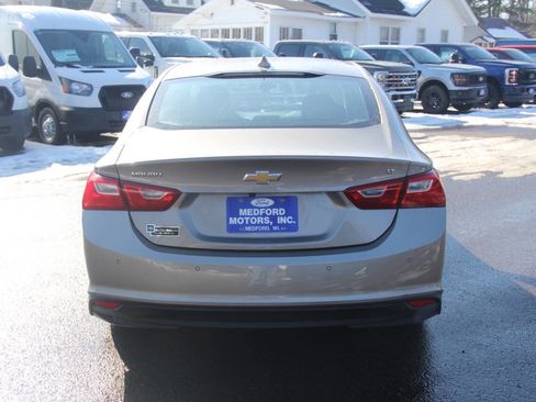 Used 2024 Chevrolet Malibu LT image 4