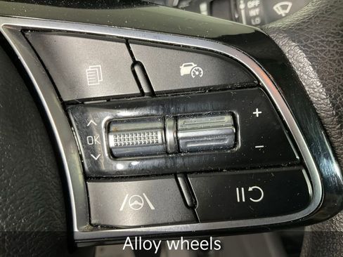 Certified 2023 Kia Forte LXS image 22