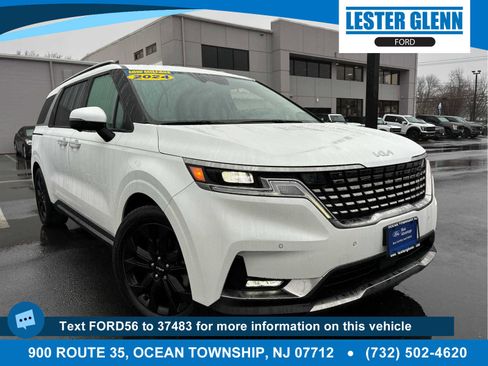 Used 2024 Kia Carnival SX image 1