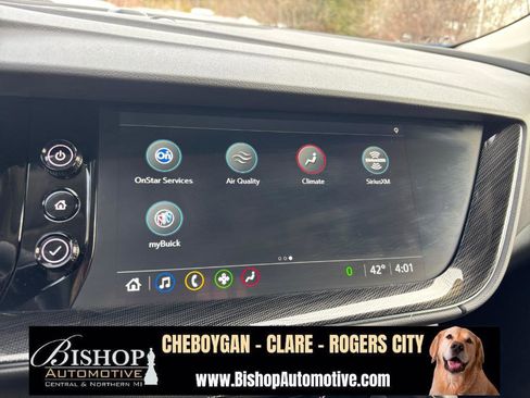 Used 2023 Buick Envision Preferred image 34