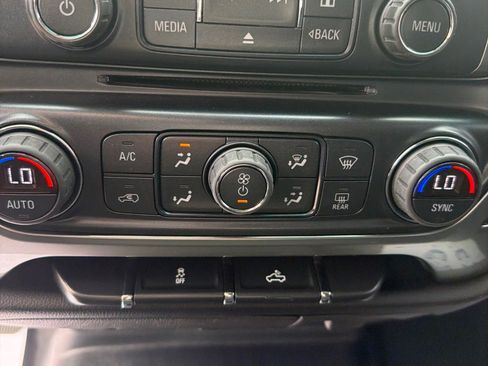 Used 2018 Chevrolet Silverado 1500 LT w/ All Star Edition image 20