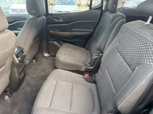 Used 2018 GMC Acadia SLE w/ Driver Alert Package I image 19