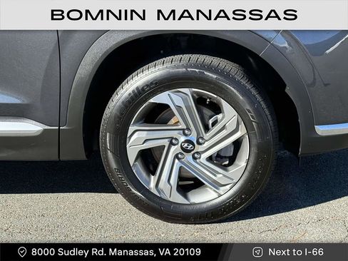 Used 2021 Hyundai Santa Fe SEL w/ Convenience Package image 7