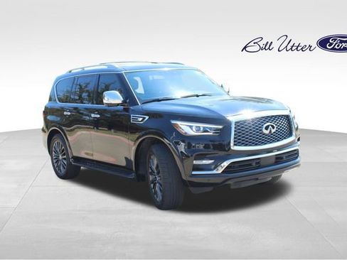 Used 2023 INFINITI QX80 Sensory w/ Cargo Package AWD/4WD image 3