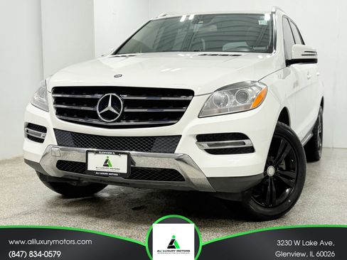 Used 2015 Mercedes-Benz ML 350 ML 350 4MATIC Sport Utility 4D image 1