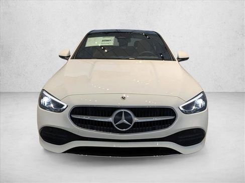 Used 2025 Mercedes-Benz C 300 4MATIC Sedan image 5