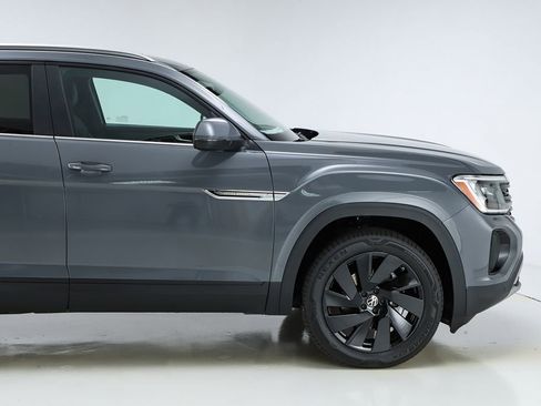 New 2026 Volkswagen Atlas Cross Sport SE image 51