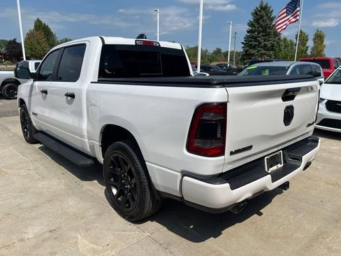 Used 2023 RAM 1500 Laramie AWD/4WD image 4