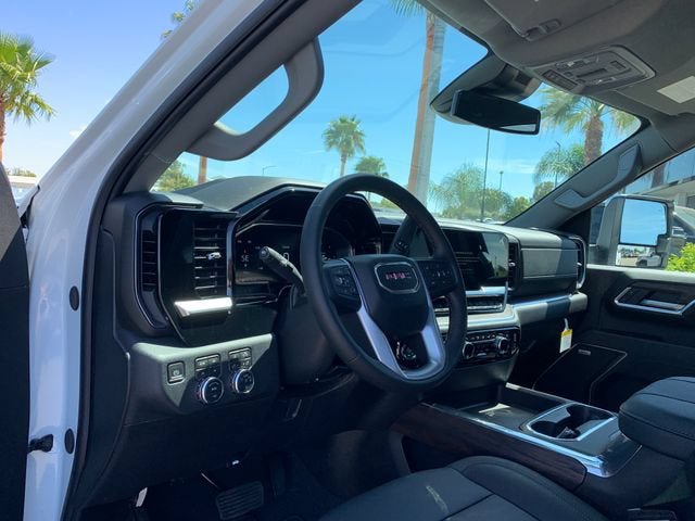 New 2026 GMC Sierra 2500 SLT w/ SLT Convenience Package AWD/4WD image 17