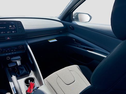 New 2026 Hyundai Elantra Sport FWD image 16