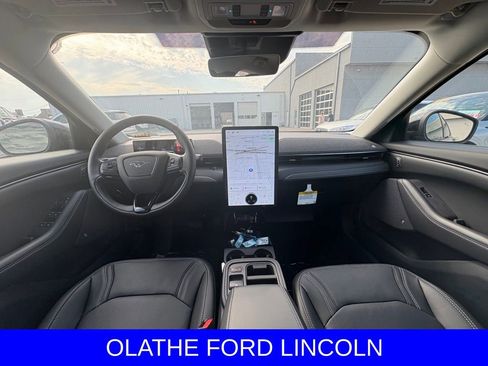New 2025 Ford Mustang Mach-E Premium image 11