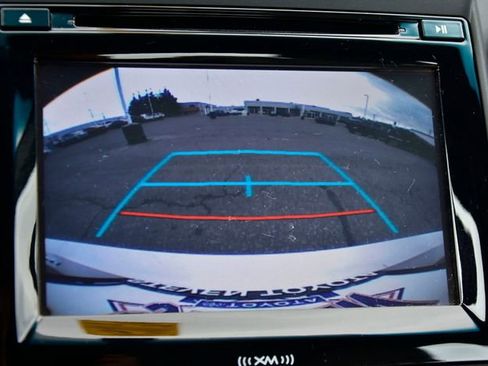 Used 2017 Toyota Camry XLE FWD image 21