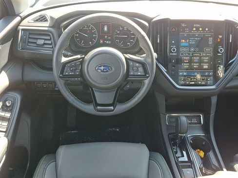 Used 2025 Subaru Ascent Onyx Edition image 12