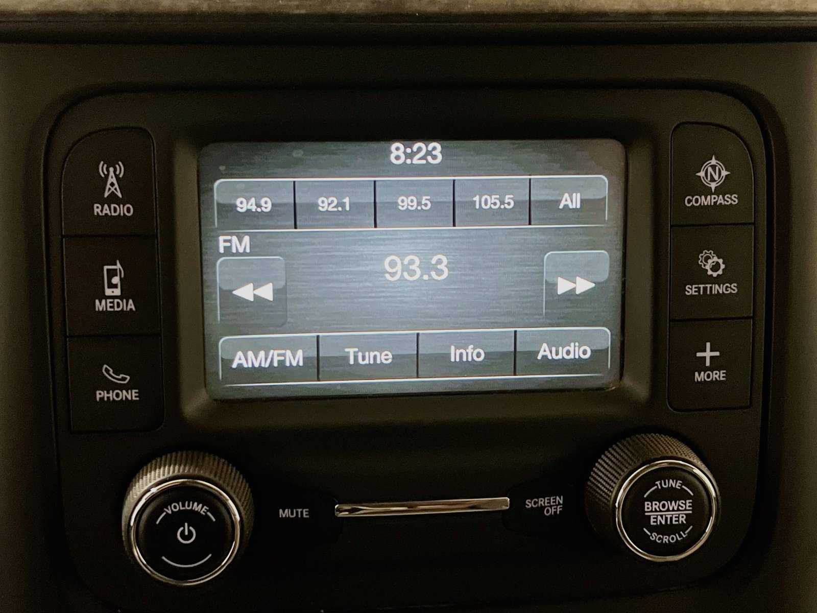 Used 2019 RAM 1500 Big Horn RWD image 10