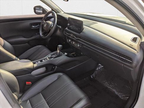 Used 2023 Honda HR-V EX-L image 19