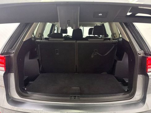 Used 2024 Volkswagen Atlas SE AWD/4WD image 19