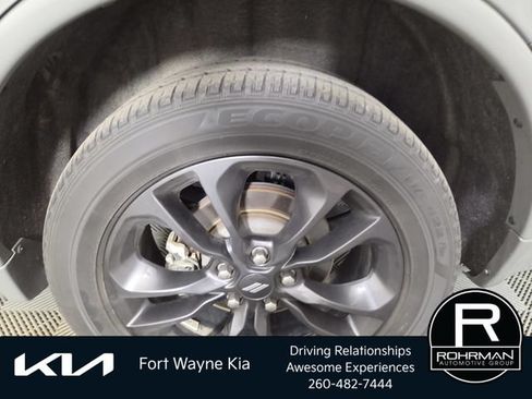 Used 2022 Dodge Durango GT w/ Blacktop Package AWD/4WD image 12