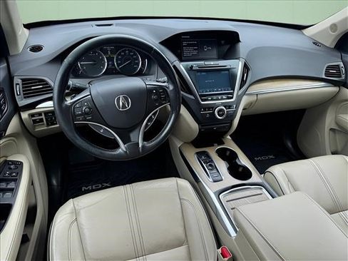 Used 2019 Acura MDX w/ Advance & Entertainment Pkg AWD/4WD image 11