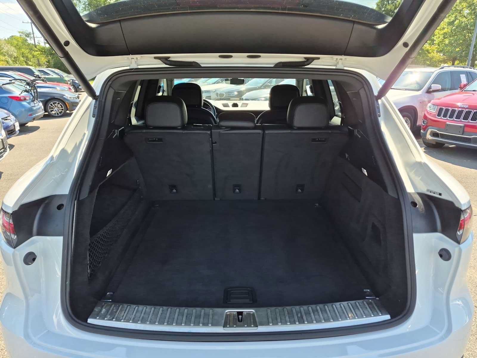 Used 2021 Porsche Cayenne S AWD/4WD image 37