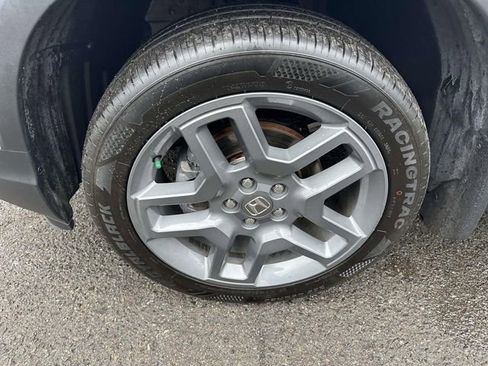 Used 2023 Honda Passport EX-L image 7