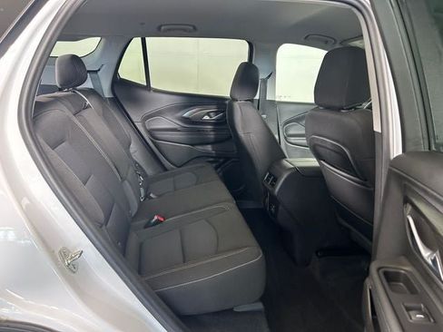 Used 2024 GMC Terrain SLE w/ Driver Convenience Package AWD/4WD image 26