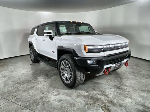 Used 2025 GMC Hummer EV 3X w/ LPO, Sport Package image 2