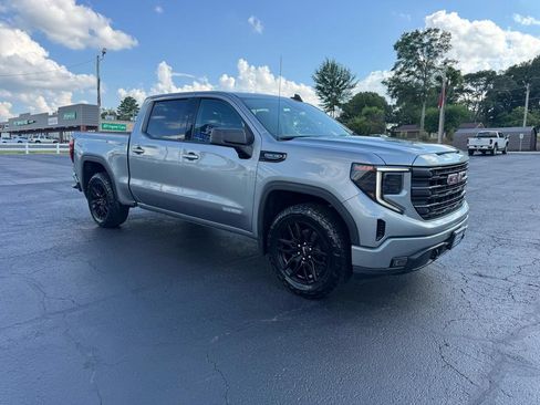 Used 2023 GMC Sierra 1500 Elevation AWD/4WD image 4