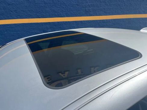 Used 2010 BMW 535i xDrive Sedan image 15