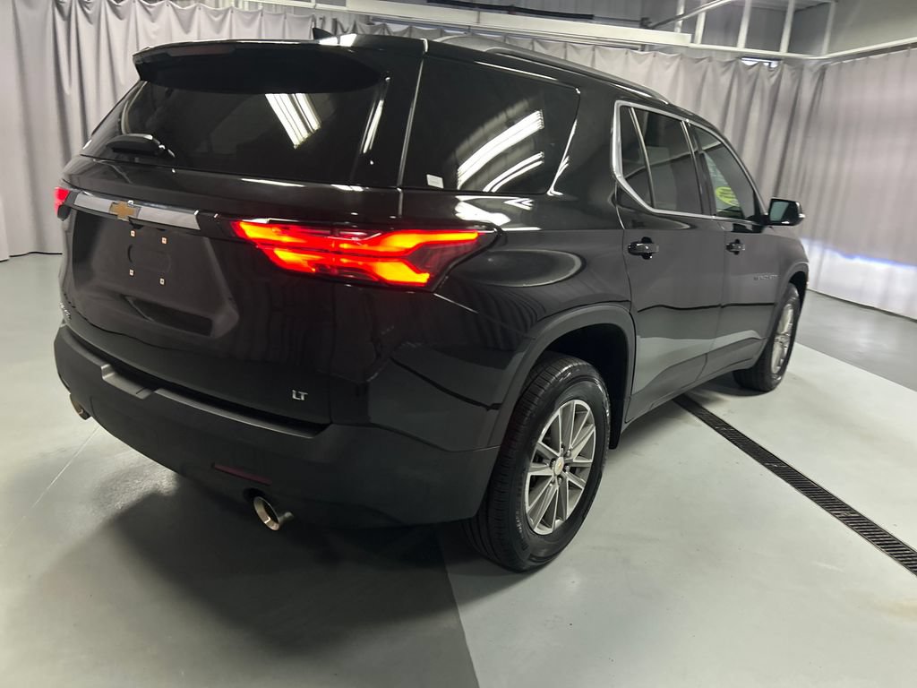 Used 2023 Chevrolet Traverse LT FWD image 7