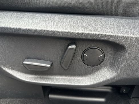 Used 2024 Ford Ranger XLT w/ FX4 Off-Road Package image 12