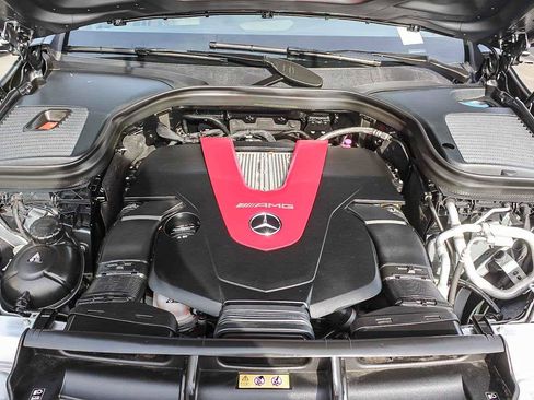 Used 2023 Mercedes-Benz GLC 43 AMG 4MATIC Coupe image 39