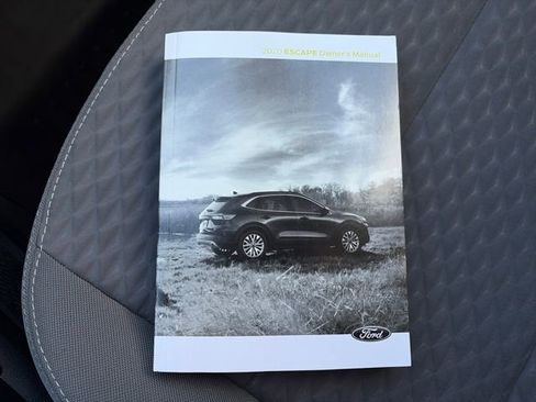 Used 2020 Ford Escape SE image 50