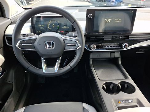 Certified 2024 Honda Prologue Touring image 10