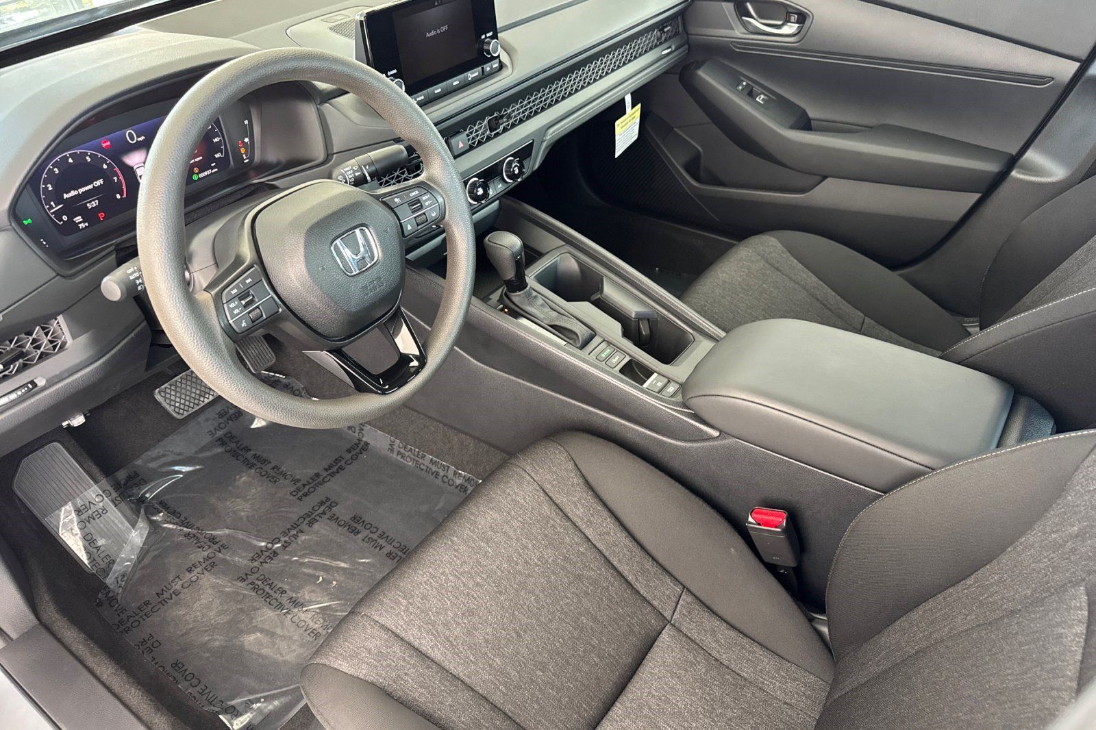 Certified 2025 Honda Accord LX image 4