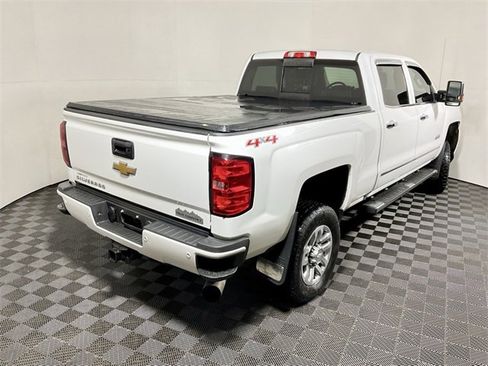Used 2016 Chevrolet Silverado 3500 High Country image 16