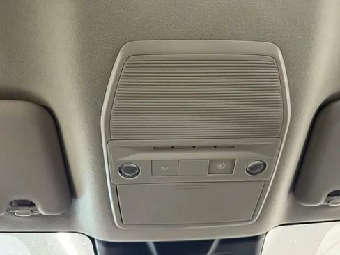 New 2026 Nissan Sentra SV image 19